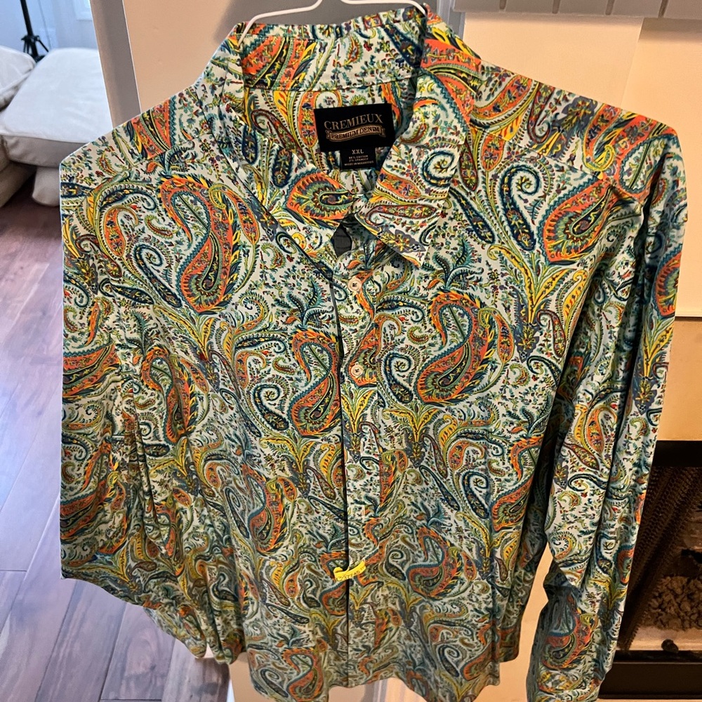 Daniel Cremieux Paisley Button Dow